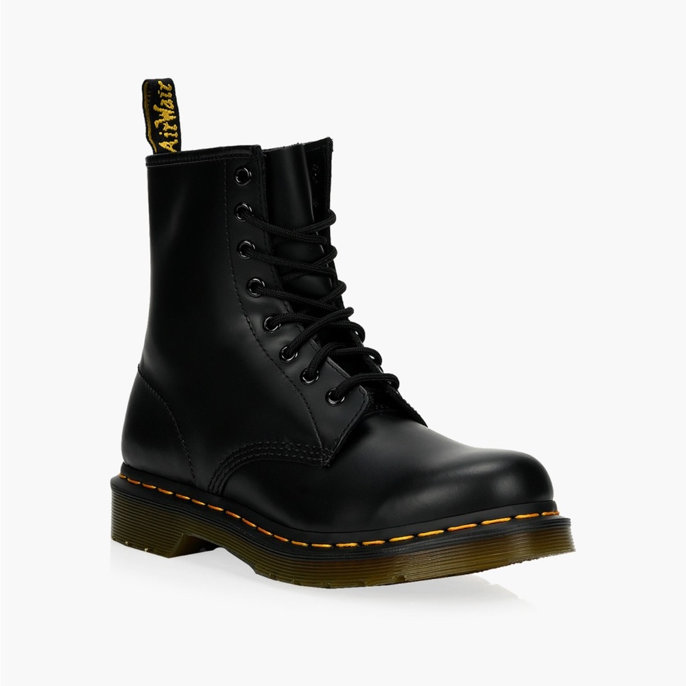 Dr Martens 1460 8-eye Lace Ups